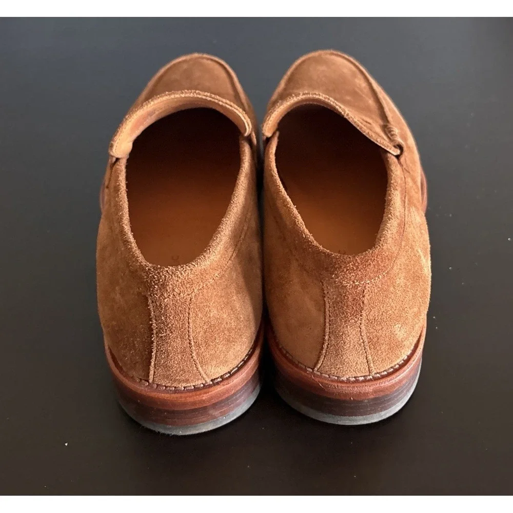 Banana Republic make solid slip